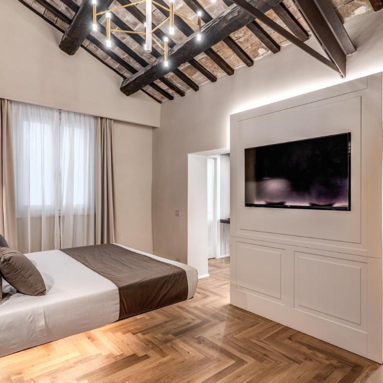 AGH Pantheon - Quadruple Room with Private Terrace 5th Floor - 11