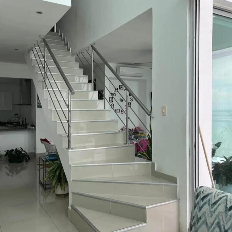 Castillo grande Duplex vista al mar piso 26 - Apartamento de 3 dormitorios - 1