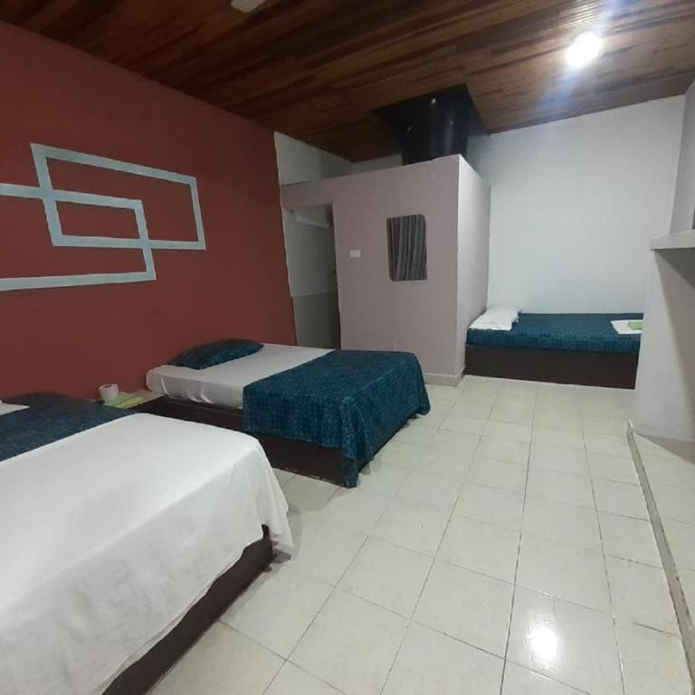 Nuevo Hotel Sandy Chicoral - Triple Room - 2