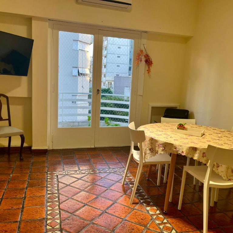 HISTORICO Bs As - Departamento a NUEVO!!! - Apartamento de 2 dormitorios - 3
