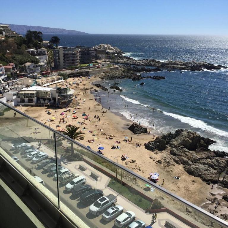 Departamento Primera Linea Reñaca - Two-Bedroom Apartment with Terrace and Sea View - 11