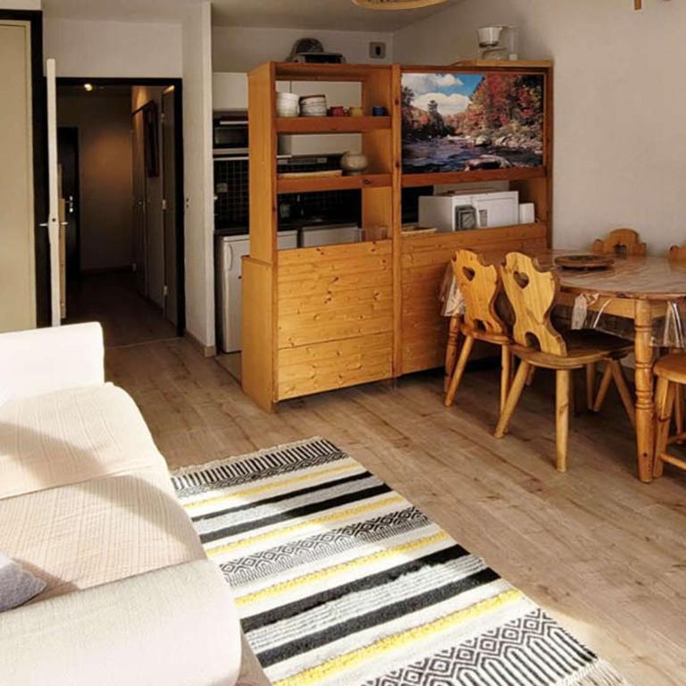 406 LE BALCON DES ORRES - FR-1-322-685 - Appartement - 3
