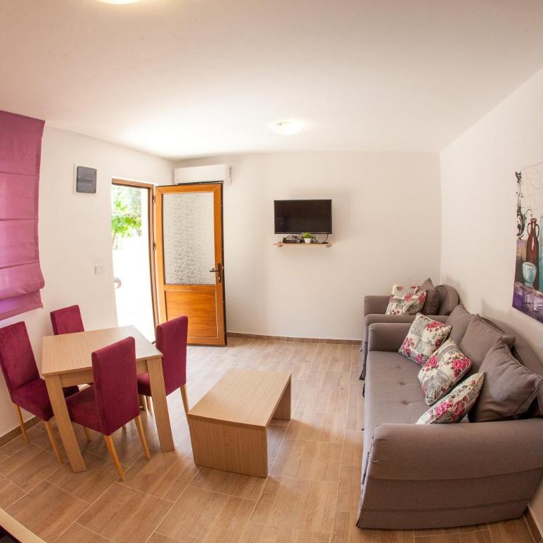 Villa Sandra - Apartman s 1 Spavaćom Sobom i Terasom - 12