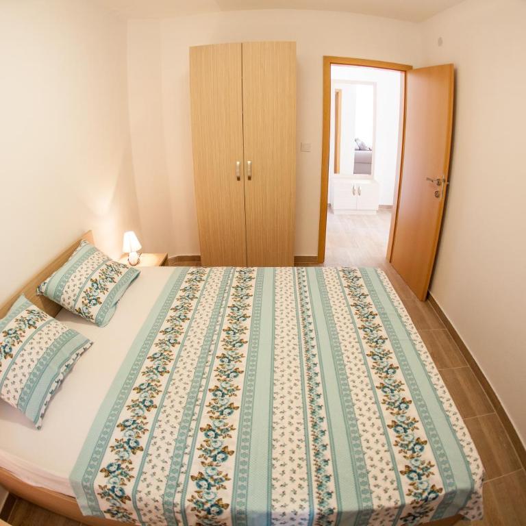 Villa Sandra - Apartman s 1 Spavaćom Sobom i Terasom - 18