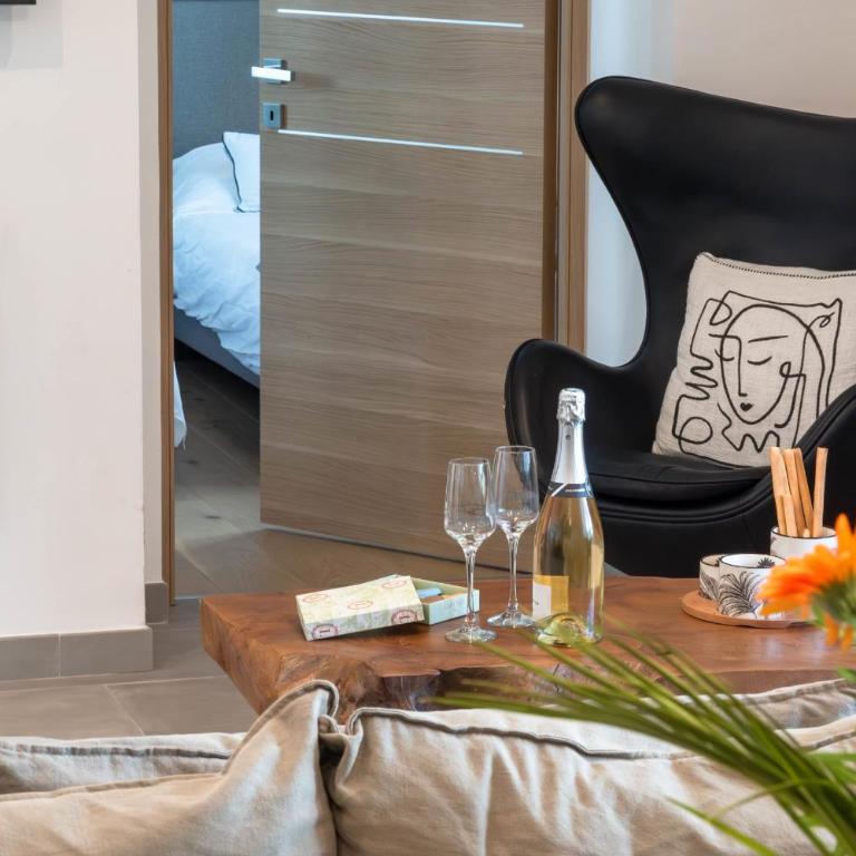 Cozy 2-Br Apartment 1 min from the Beaches - Appartement - 12