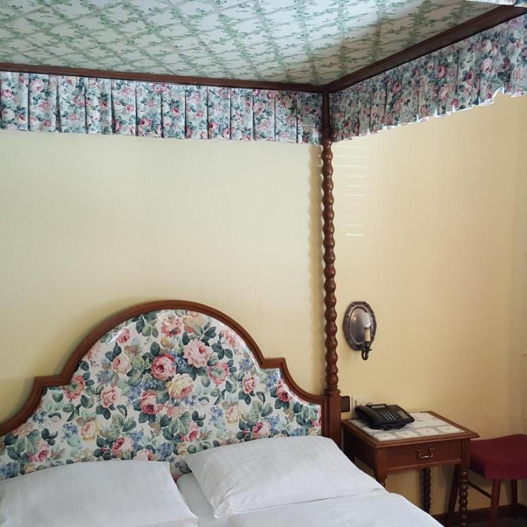 Hotel Hohenstauffen - Doppelzimmer - 14