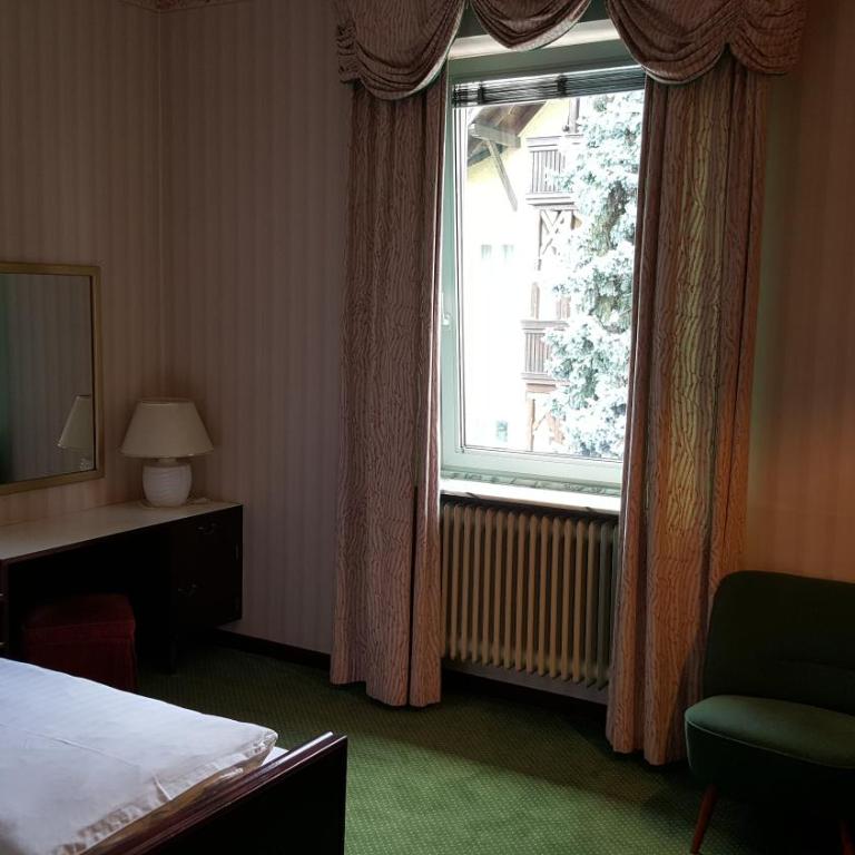 Hotel Hohenstauffen - Doppelzimmer - 27
