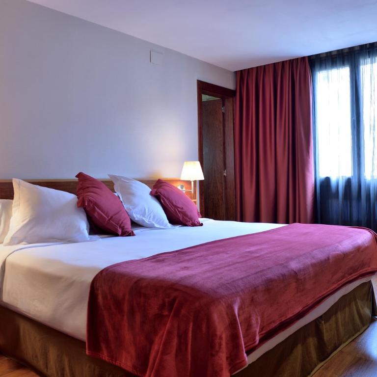 ITC Barcelona By Soho Boutique - Deluxe Double Room - 1