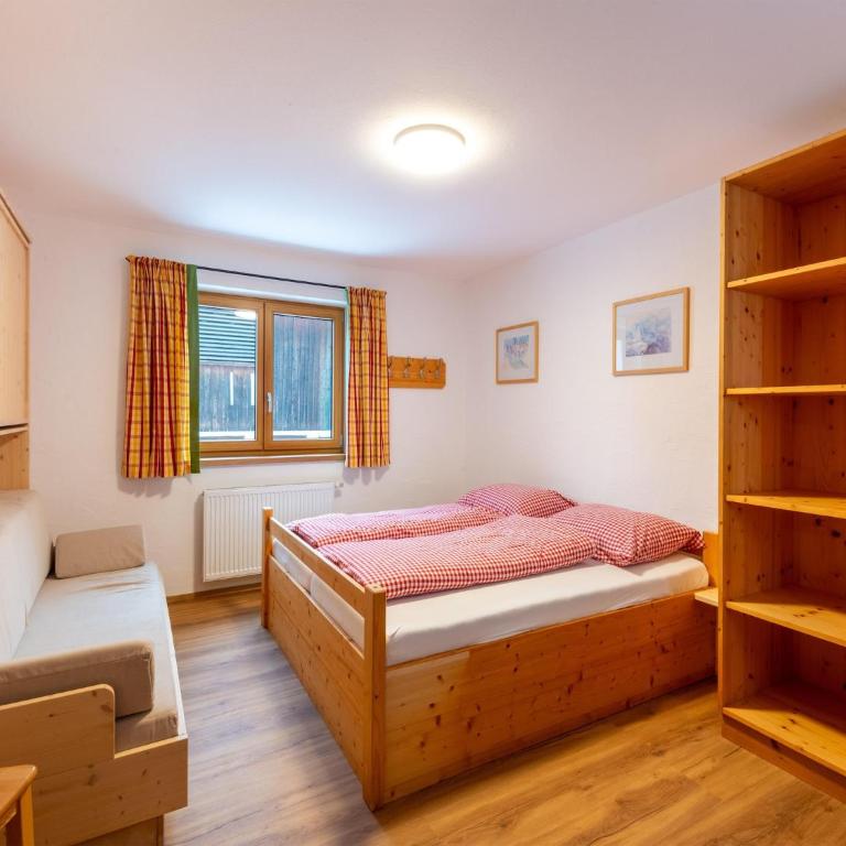 Farmhouse in Bramberg with Sauna & Ski Access - Ferienhaus mit 6 Schlafzimmern - 15