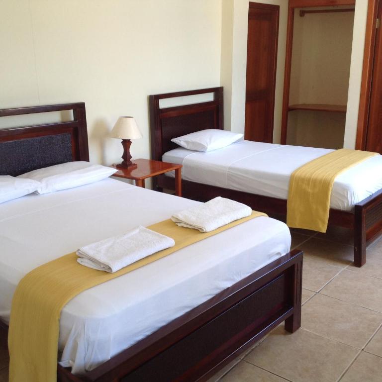 Gloria - Galápagos Inn - Double Room - 7