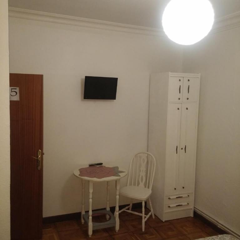 Pensión Saint Mateo - Habitación Doble con baño compartido - 16