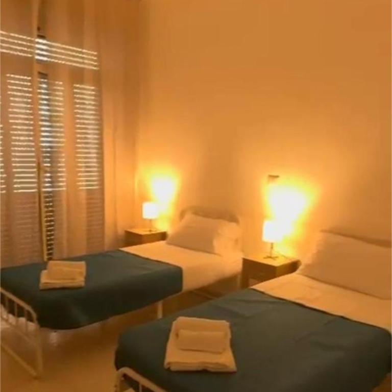 Trionfale Guest House - Posto Letto in Dormitorio Femminile - 1