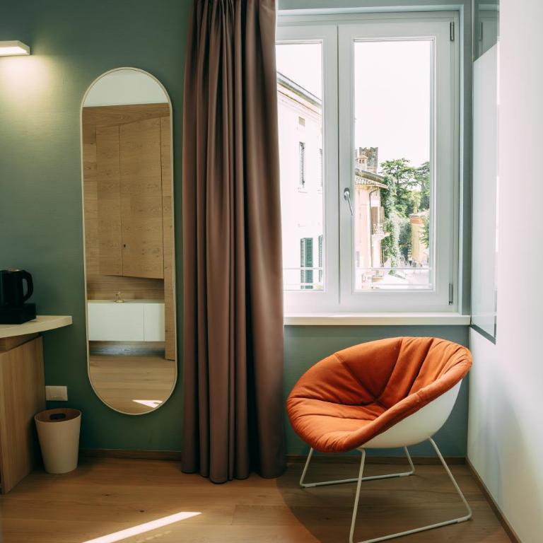 Borgo di Lazise - Adults friendly - Camera Matrimoniale con Vista Lago - 14