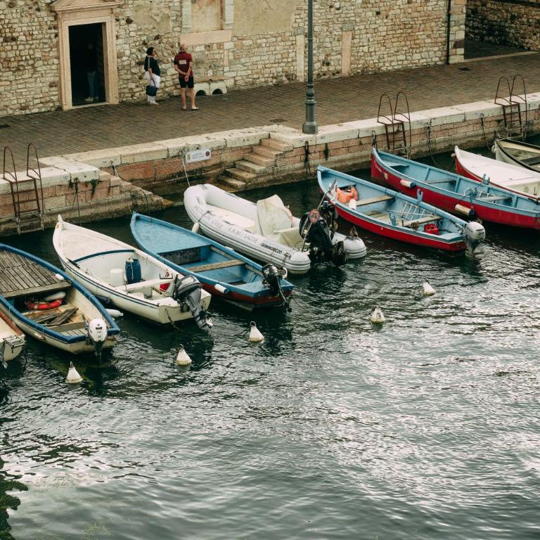 Borgo di Lazise - Adults friendly - Camera Matrimoniale con Vista Lago - 17