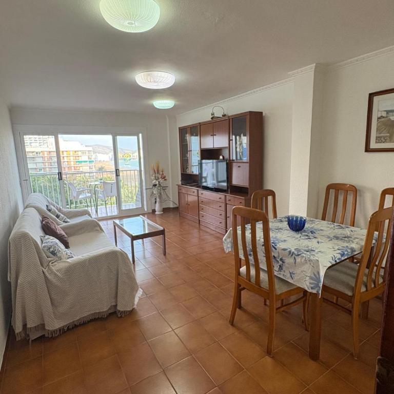 Apartamento Oasis - Two-Bedroom Apartment - 4