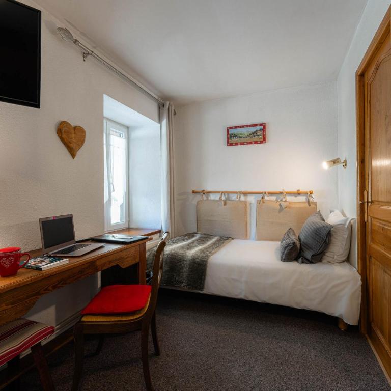Logis Hôtel et Spa Le Christiania - Chambre Triple Confort - 3