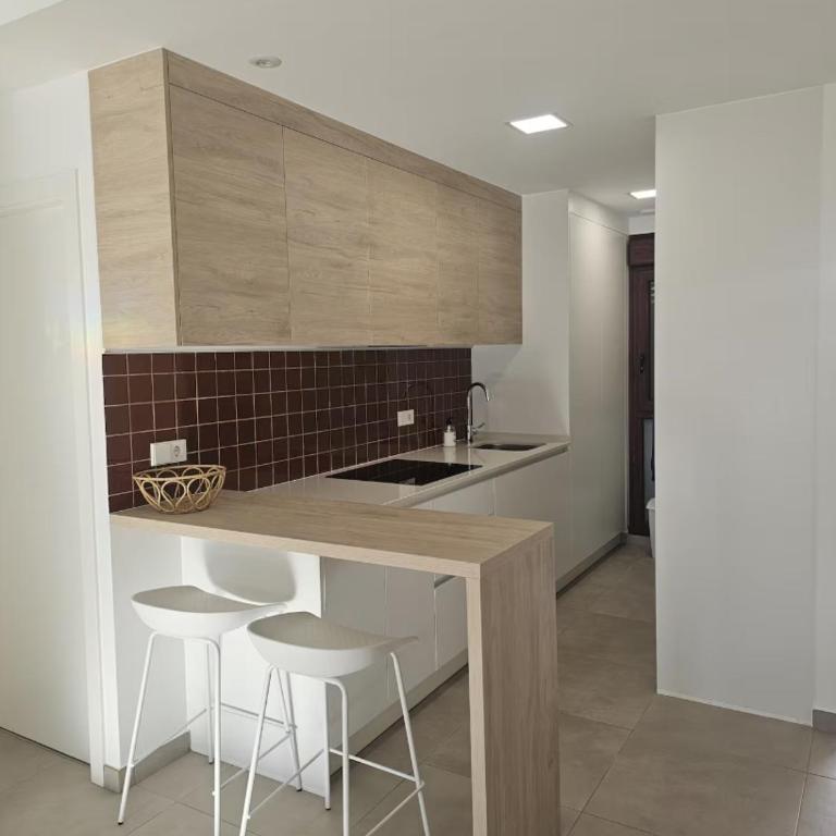 Nuad Thai Resort - Apartment - 8