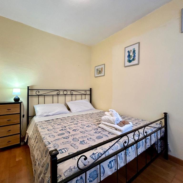 JOY Triolcale in centro con terrazza - Appartamento con 2 Camere da Letto - 3