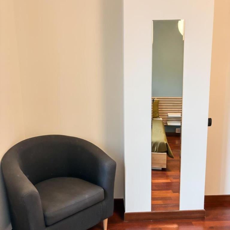 Large Apartment with Terrace - Two-Bedroom Apartment - 19