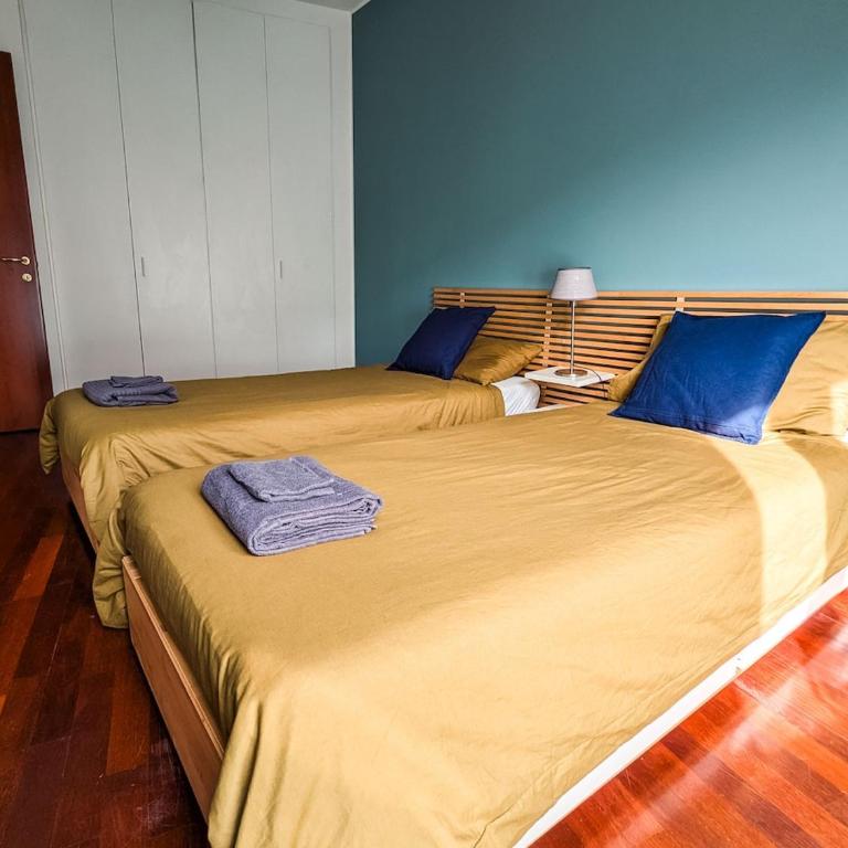 Large Apartment with Terrace - Two-Bedroom Apartment - 17