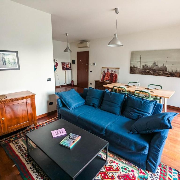 Large Apartment with Terrace - Two-Bedroom Apartment - 6
