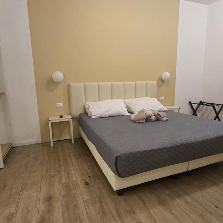 Domus Regis Rooms - Casa Vacanze con 3 Camere da Letto - 1