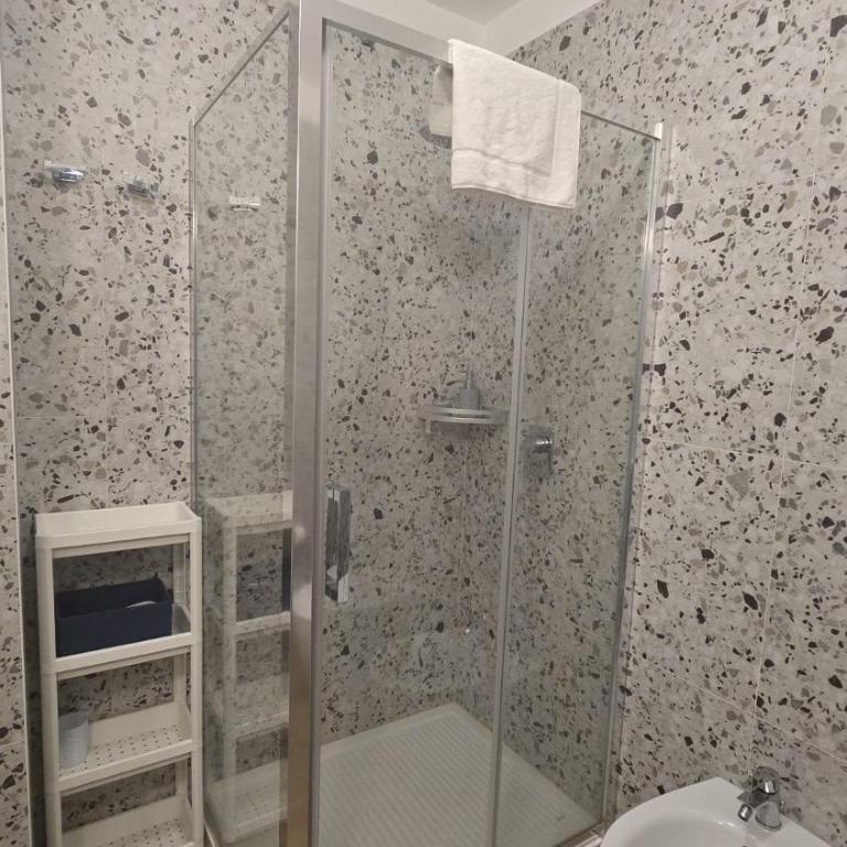 Domus Regis Rooms - Casa Vacanze con 3 Camere da Letto - 33