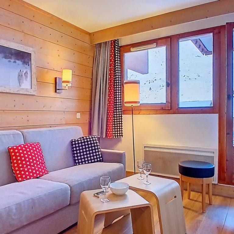 1208 Superbe T2 plein sud aux Menuires - Appartement 1 Chambre avec Balcon - 4