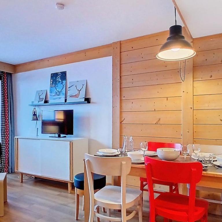 1208 Superbe T2 plein sud aux Menuires - Appartement 1 Chambre avec Balcon - 13