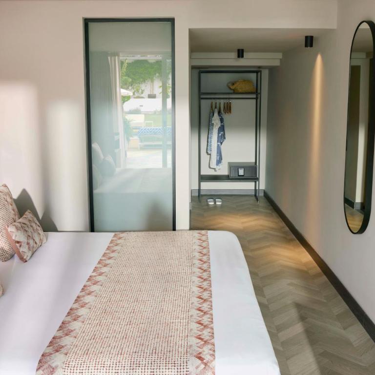 TUI BLUE Atlantic Hills - Club Swim Room with Private Pool - 8