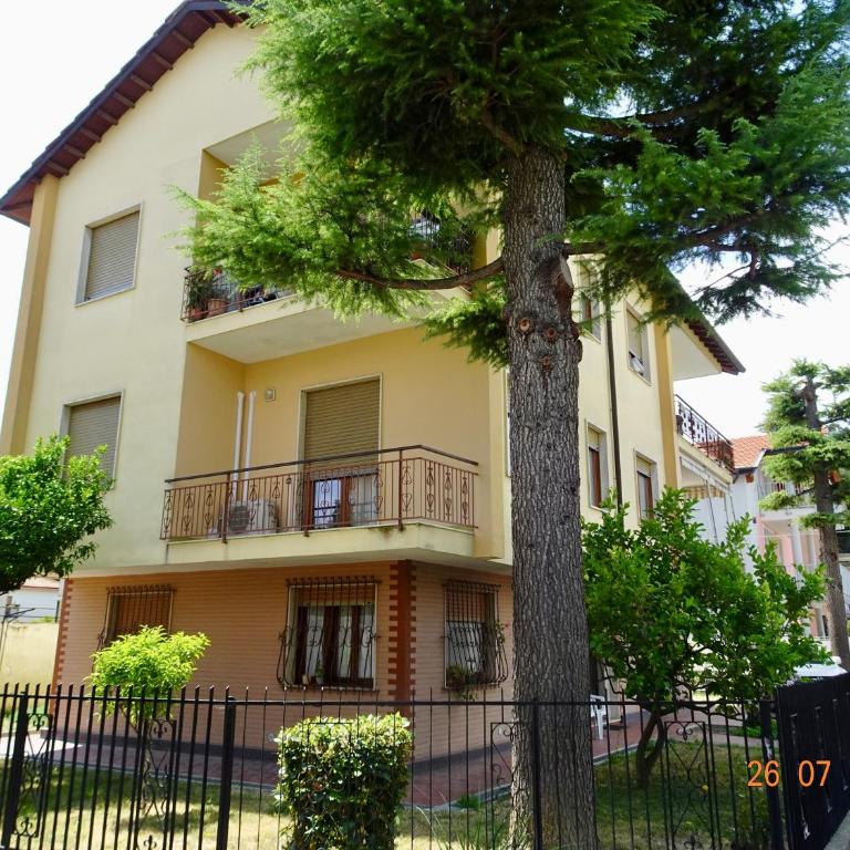 Residential area near the sea and the mountains - Appartamento con 3 Camere da Letto - 2