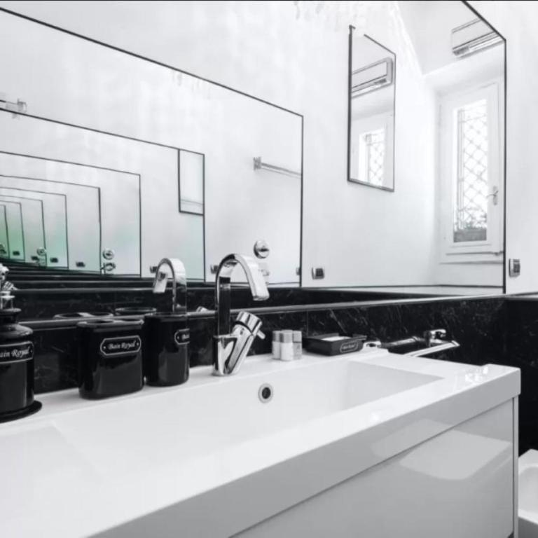 Aquileia - Stylish loft close to Navigli - Metro M4 Coni Zugna & Sant'Ambrogio - Monolocale Queen Deluxe - 8