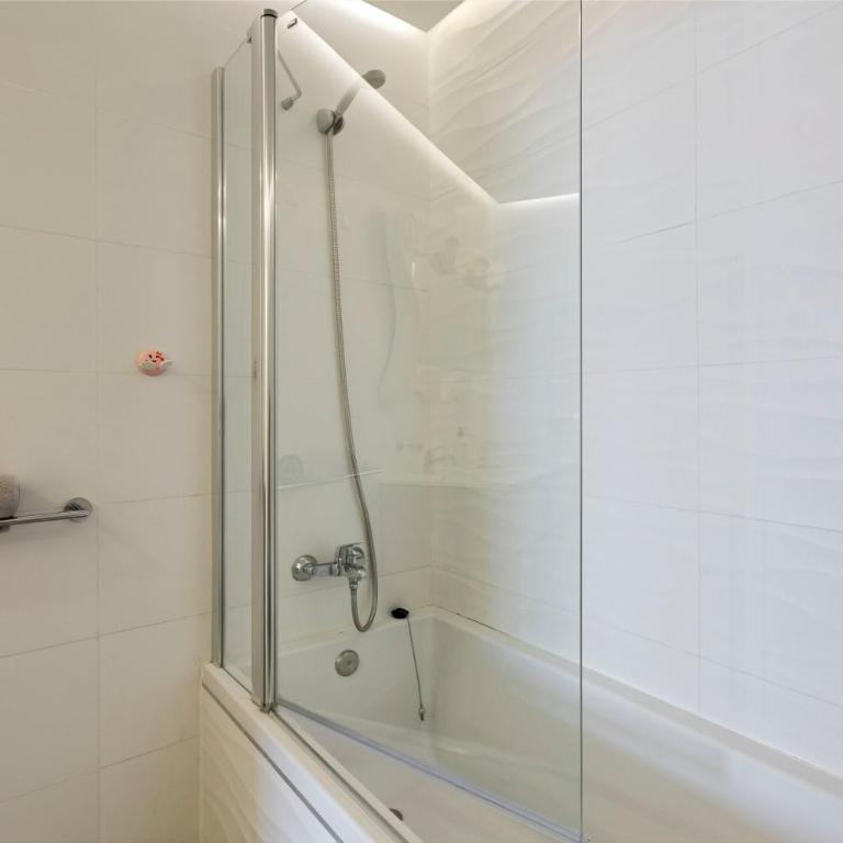 Ocean Garden 2BR Apartment Climatized Pool & Parking - Apartamento de 2 dormitorios con balcón y vistas al mar - 27