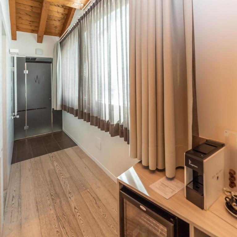 White Angel Hotel - Junior Suite - 4