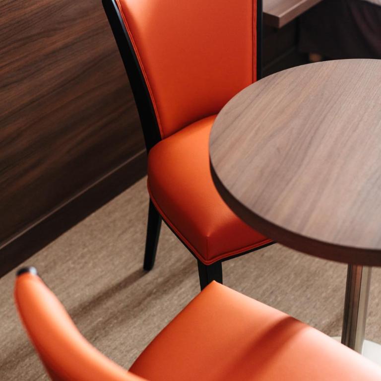 Hotel-Café du Trinquet - Chambre Double - Accessible aux Personnes à Mobilité Réduite - 1