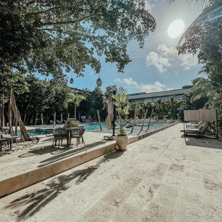 Ground F HTub, Jungle Sanctuary Beach walkable ! - Apartment - 20