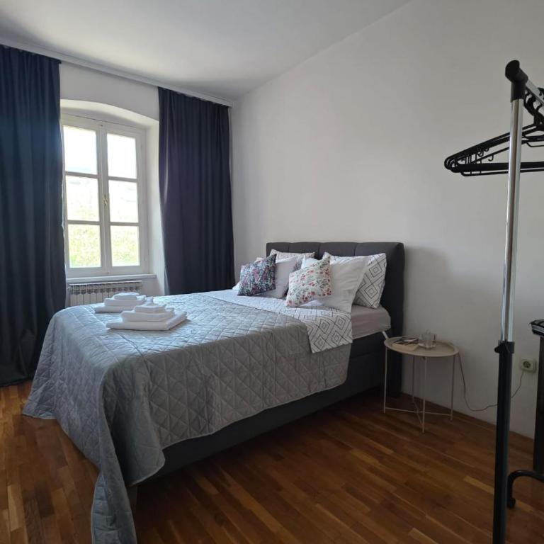 Zen Old Town - Two-Bedroom Apartment - 5