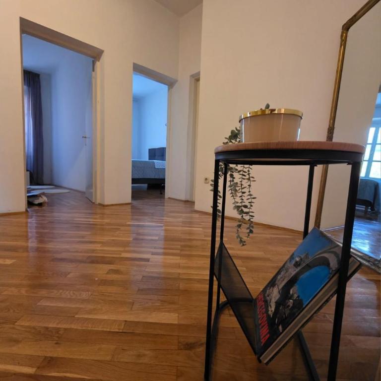 Zen Old Town - Two-Bedroom Apartment - 25