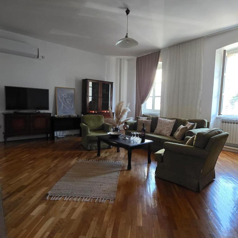 Zen Old Town - Two-Bedroom Apartment - 19