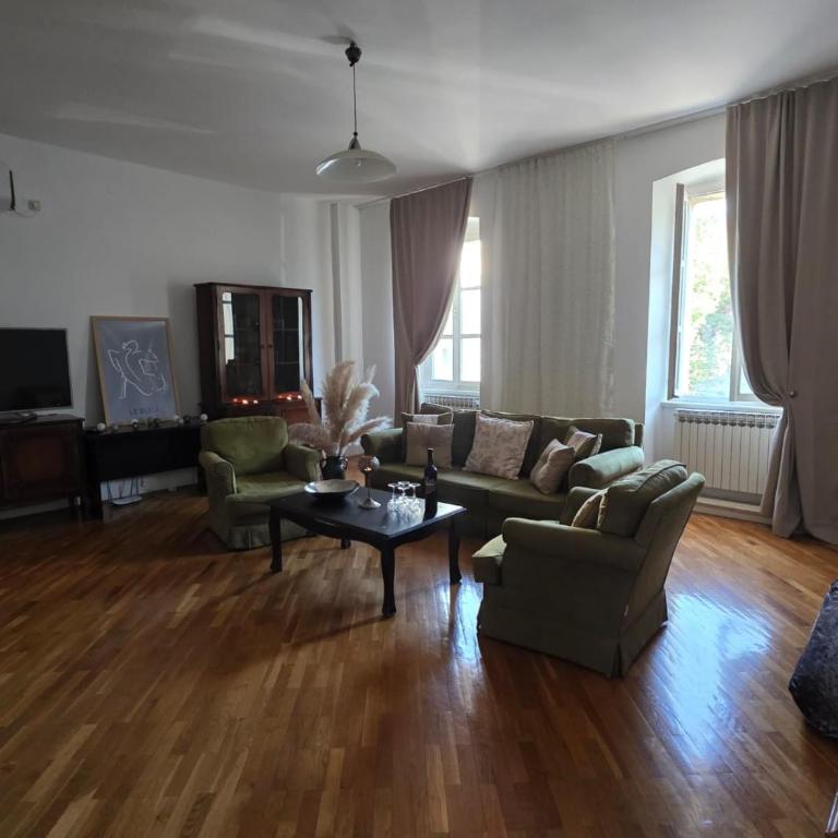 Zen Old Town - Two-Bedroom Apartment - 20