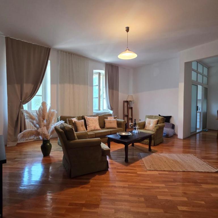 Zen Old Town - Two-Bedroom Apartment - 18