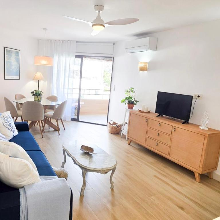 Velilla Seaview with Pool and Parking - Apartamento de 2 dormitorios con terraza y vistas al mar - 9