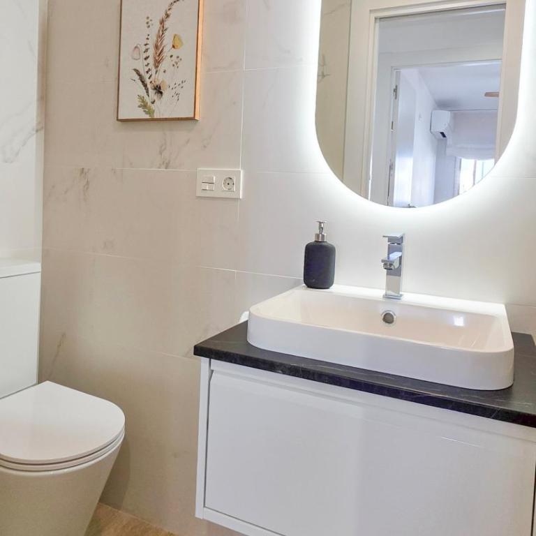 Velilla Seaview with Pool and Parking - Apartamento de 2 dormitorios con terraza y vistas al mar - 17