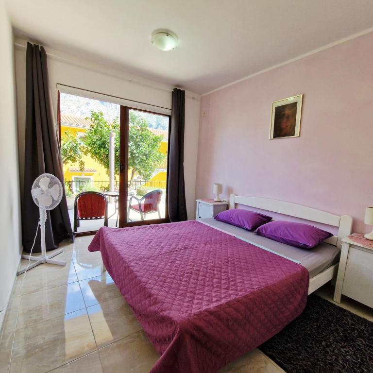 Apartments Andrija - Apartment with Mountain View - 8