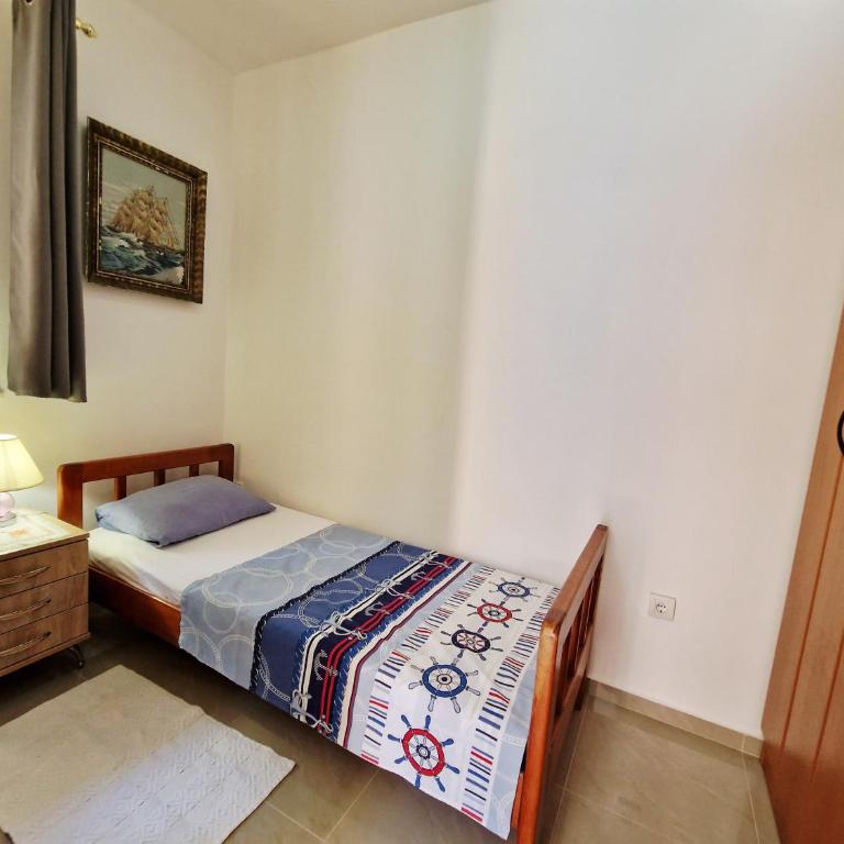 Apartments Andrija - Two-Bedroom Apartment with Balcony and Sea View - 12