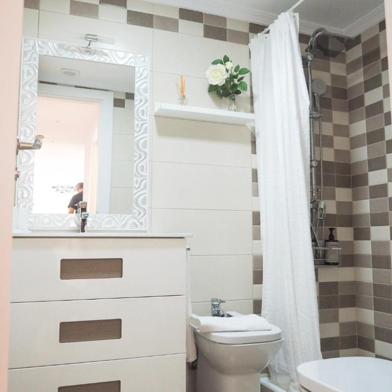 Velilla Seaview with Pool and Parking - Apartamento de 2 dormitorios con terraza y vistas al mar - 19