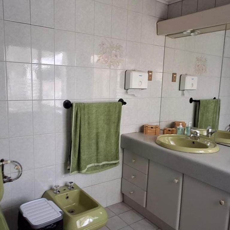 Albergue AH - Deluxe Queen Room - 19
