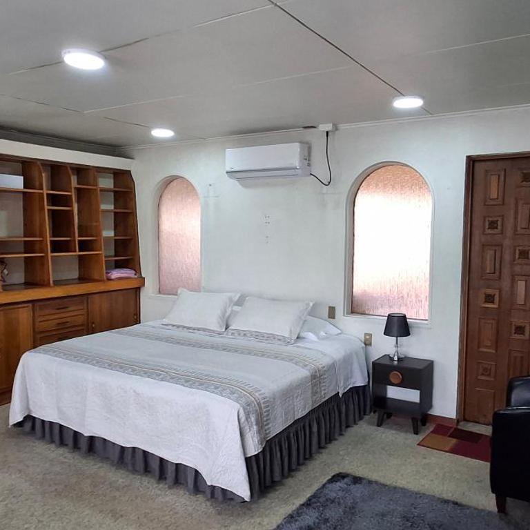 Albergue AH - Deluxe Queen Room - 20