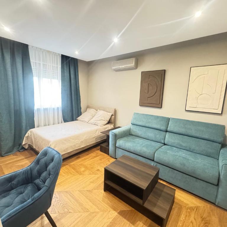 Olimpus Luxury Stays - Two-Bedroom Deluxe Apartment with Balcony - 7
