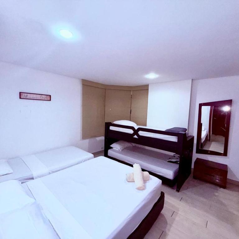 Exclusivo Apto Torres Del Lago - Apartamento de 2 dormitorios - 3